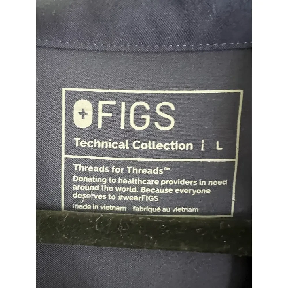 FIGS Technical Collection Women's Navy Rafaela Oversized Scrub Top Sz L - Picture 4 of 9